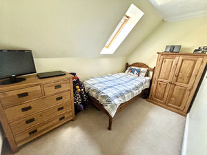 Photo 1- click for photo gallery